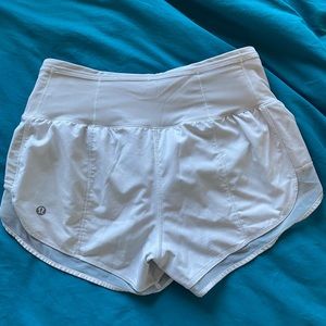 White Lululemon shorts 2.5